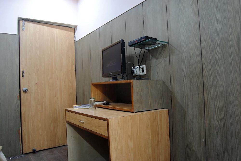 Hotel Express66 New Delhi Exterior photo
